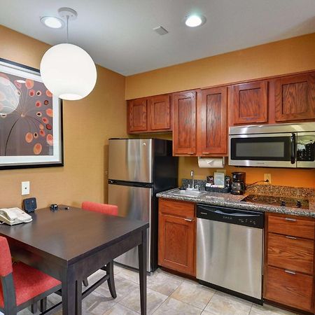 Homewood Suites By Hilton- Лонгвю Екстериор снимка