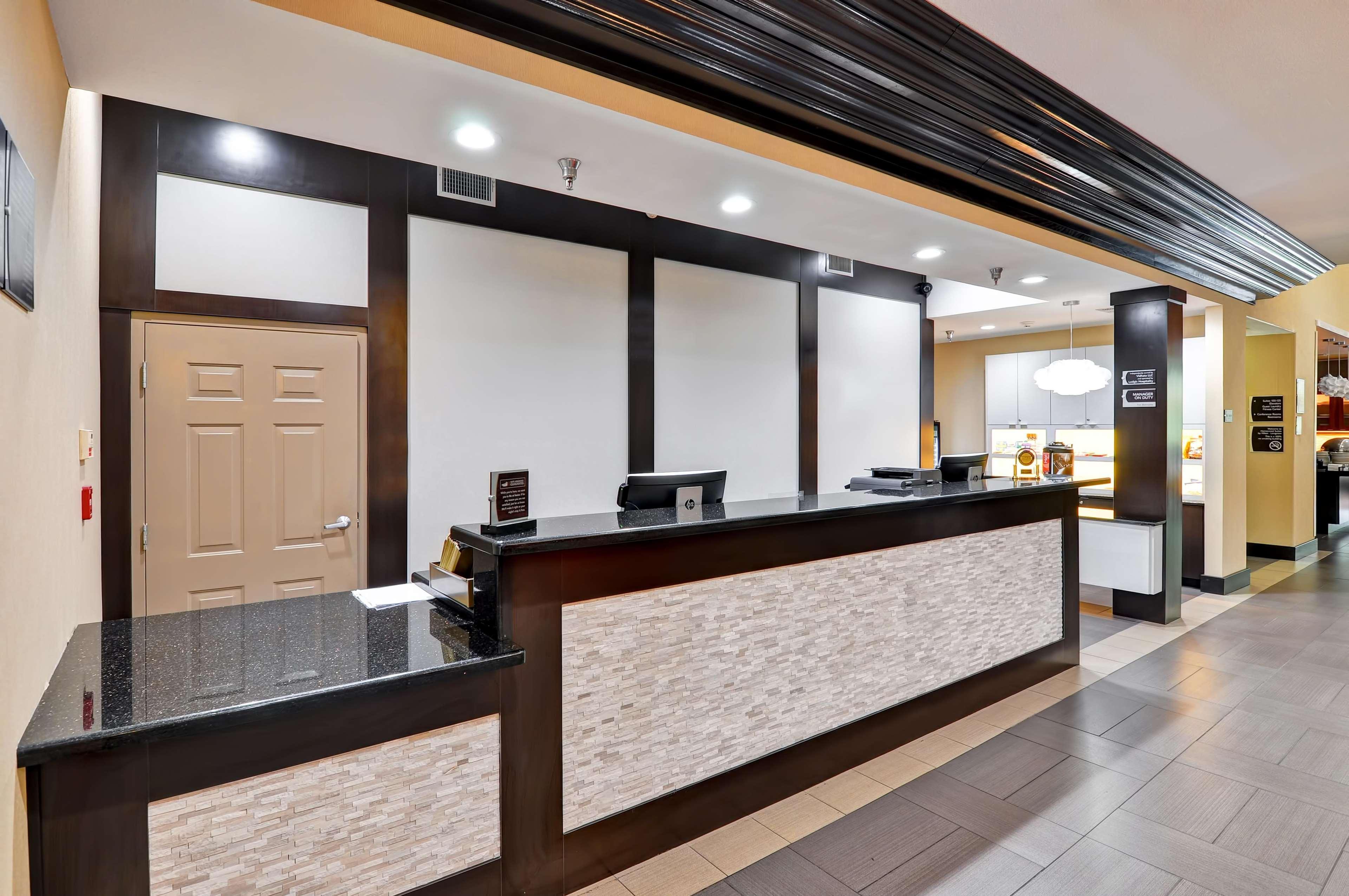 Homewood Suites By Hilton- Лонгвю Екстериор снимка