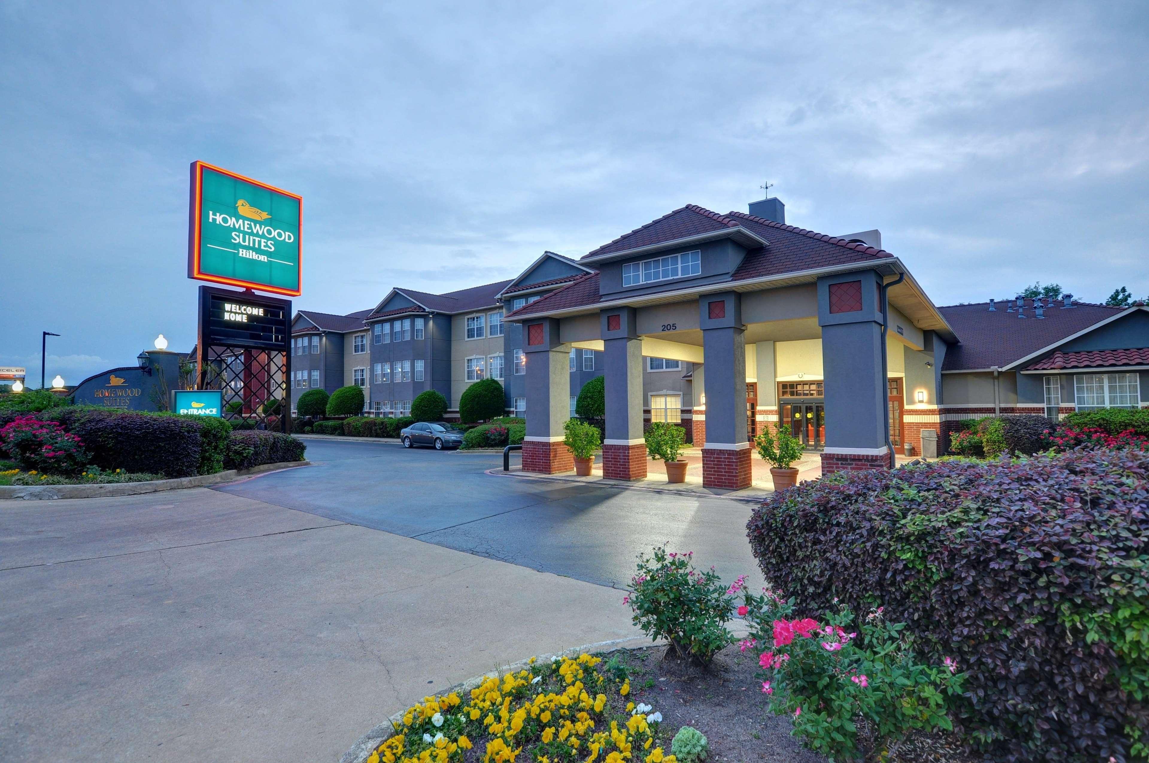 Homewood Suites By Hilton- Лонгвю Екстериор снимка