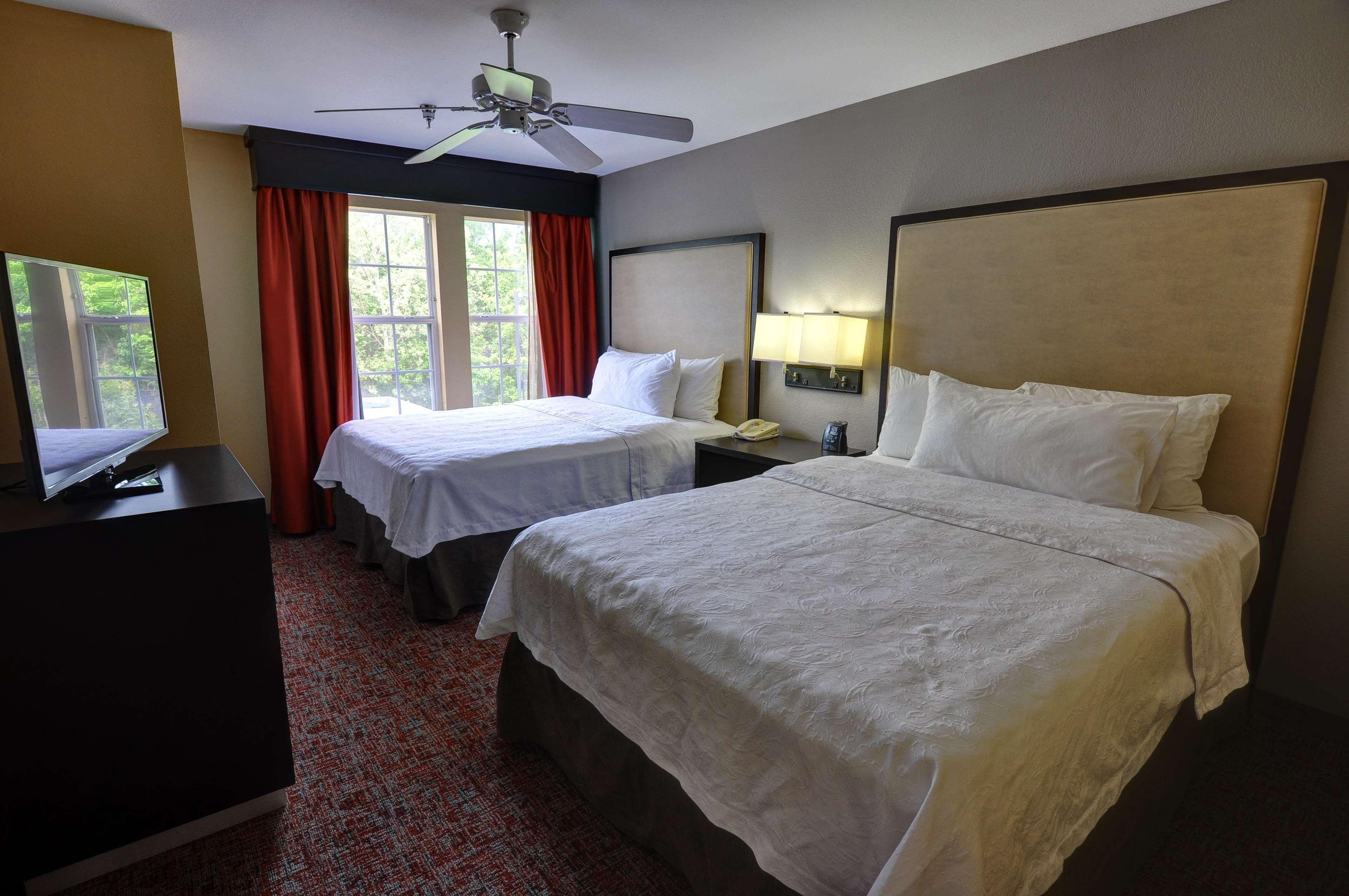 Homewood Suites By Hilton- Лонгвю Екстериор снимка