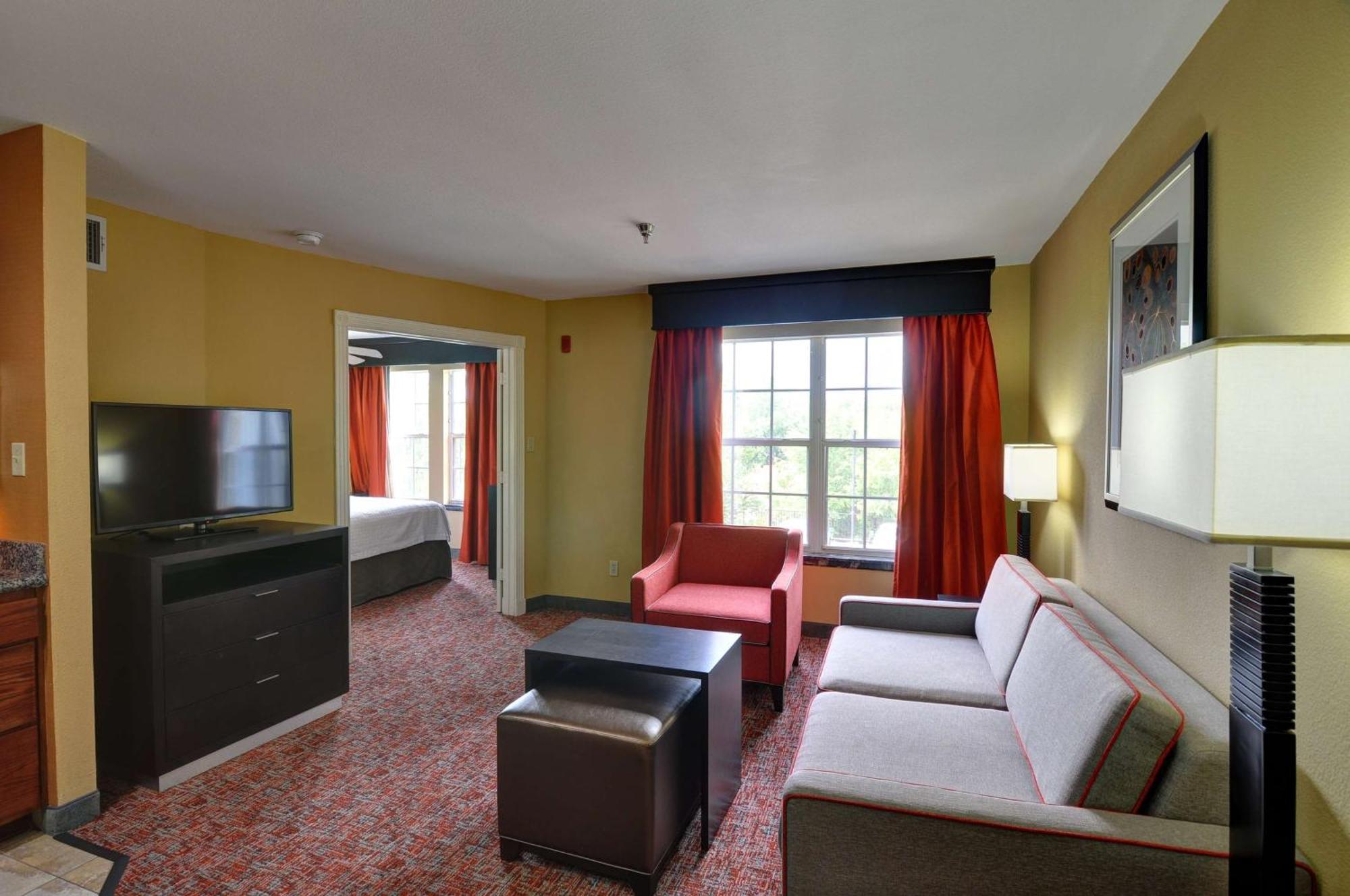 Homewood Suites By Hilton- Лонгвю Екстериор снимка