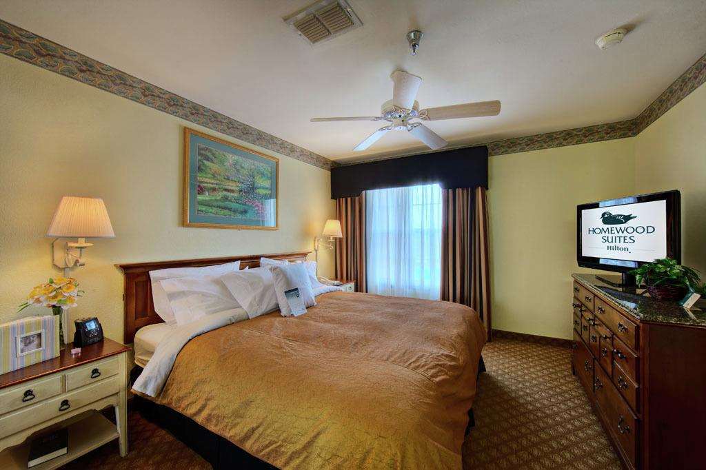 Homewood Suites By Hilton- Лонгвю Стая снимка